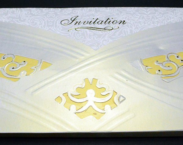 G2119 A White/Gold